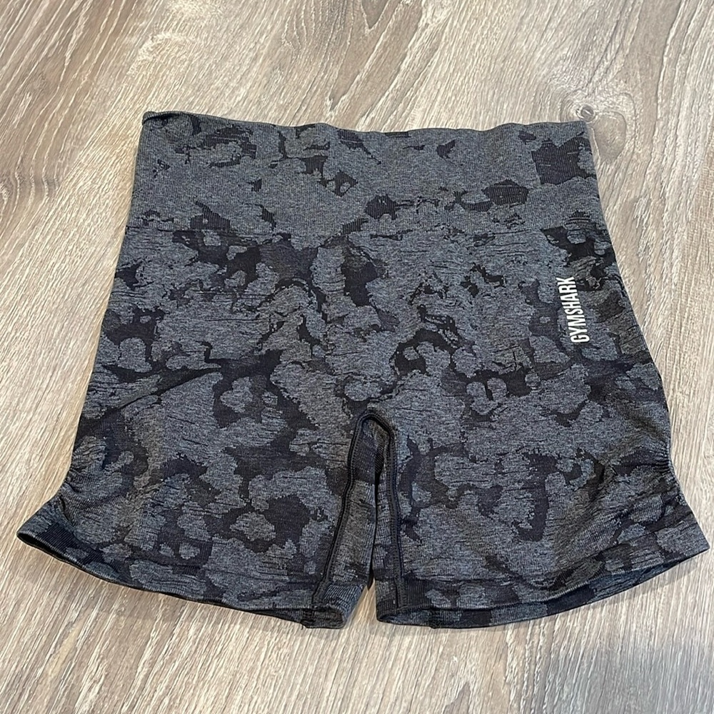 Gymshark adapt camo shorts